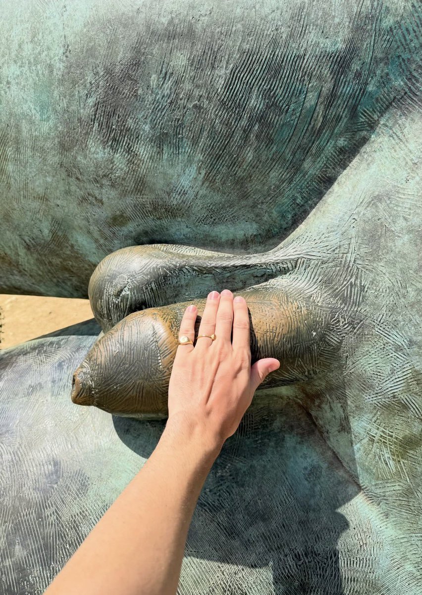 aunpanuwats's tweet photo. เริ่ดอ่ะ !!

พื้นที่โบราณคดีอากรีเจนโต หรือ หุบเขาแห่งวิหาร (อิตาลี:Valle dei Templi) เป็นโบราณคดีในเมืองอากรีเจนโตบนเกาะซิซิลี ทางตอนใต้ของประเทศอิตาลี สถาปัตยกรรมและศิลปะกรีกที่เป็นทั้งสถานที่ท่องเที่ยวที่สำคัญและเป็นอนุสาวรีย์แห่งชาติของอิตาลีพื้นที่โบราณคดีอากรีเจนโตได้รับการขึ้นทะเบียนเป็นมรดกโลกโดยองค์การยูเนสโก ในปี 1997