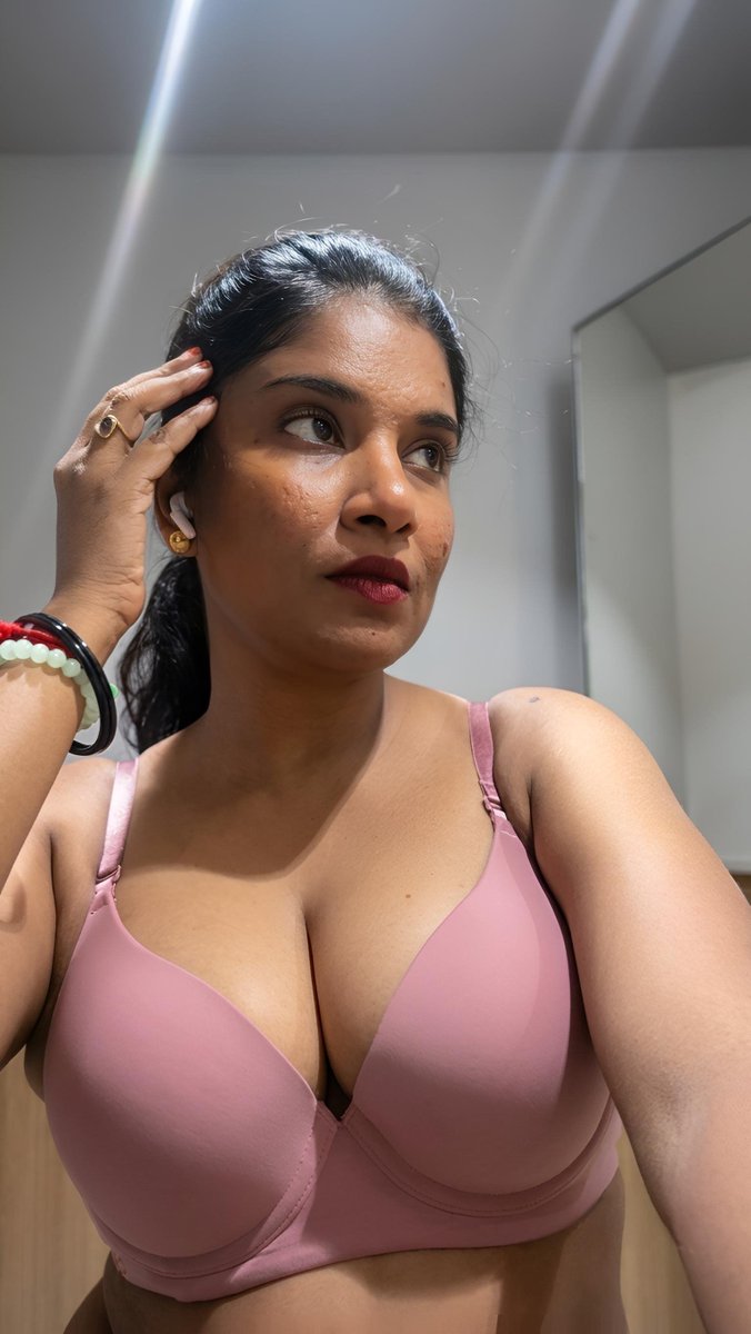 erome_3's tweet photo. Chudai 

Full video available dm message me guys 

🔗https://t.co/mzkWKgNjqx

Curvy Figure Big Boobs Tamil Actress Sabbita Rai Nude Show  #Tamil #tamilgirl #tamilvideo #bigboobs #tamilboobs #tamilaunty #dresschange #camshow #sabbitarai https://t.co/ObJq6fs0pn