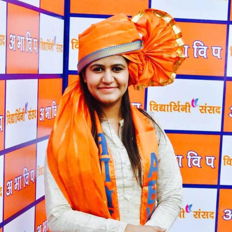 tejashABVP's tweet photo. भारतीय जनता पार्टी, उत्तर प्रदेश की प्रदेश मंत्री पद पर नियुक्ति हेतु दीदी  @mahamedhaanagar जी को हार्दिक बधाई एवं शुभकामनाएं। 💐

आपकी इस नई ज़िम्मेदारी में उत्कृष्ट कार्य एवं संगठन को नई ऊर्जा मिले, यही कामना है। आपके नेतृत्व एवं समर्पण से पार्टी और अधिक सुदृढ़ होगी। 🙏 https://t.co/1m5bFzlcFD