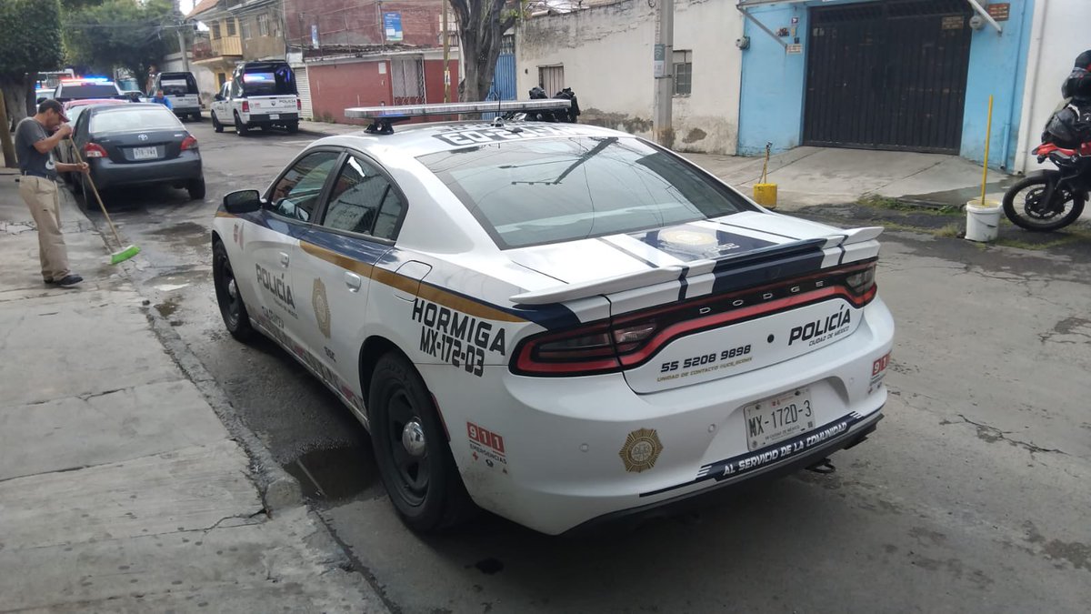 amarilloalarcon's tweet photo. ‼️Anya Velazco R. se defiende de agresiones de su novio y lo priva de la vida con un disparo de #ArmaDeFuego
Policias de la #SSC arrestaron a la sospechosa; peritos aseguraron #Arma utilizada en el crimen
Armando Marín Miranda, de 26 años fue llevado al anfiteatro ministerial https://t.co/oMuXTUdfuO