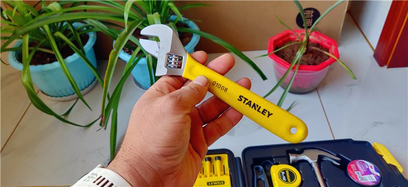 DiegoHagler's tweet photo. Just got the long-awaited package—scissors ready, no wait time!  Unboxing hype level: 100% https://t.co/OqGd8fUnMs