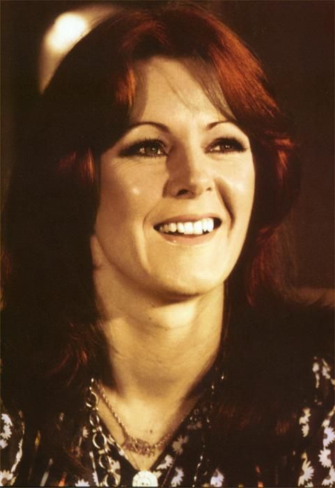 MurmelUrme46398's tweet photo. #Anni-Frid Lyngstad
#ABBA
#alleyesonfrida https://t.co/HgfKiVGyij