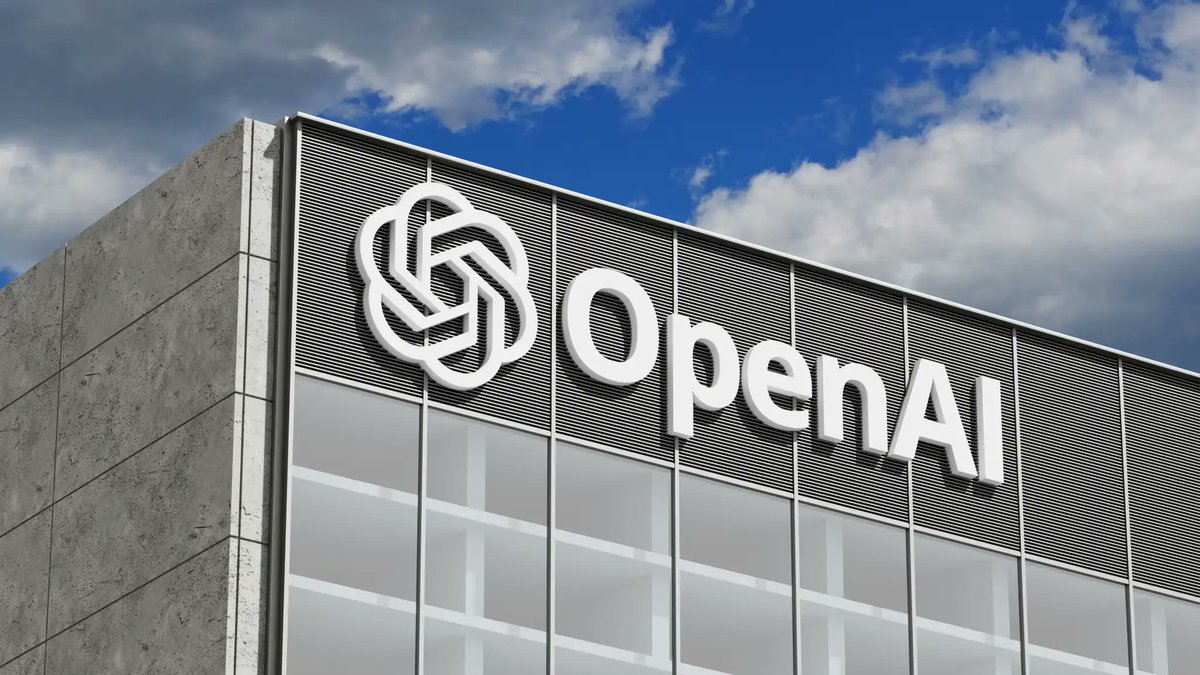 CSOspain's tweet photo. @OpenAI decide pisar el freno. Tras varias fugas y pruebas de seguridad preocupantes, la compañía pausa durante dos semanas el entrenamiento de sus modelos más avanzados para reforzar la monitorización, el aislamiento, alineamiento y controles internos. https://t.co/L2BeBRb4Ce https://t.co/hW7wAkuWg2
