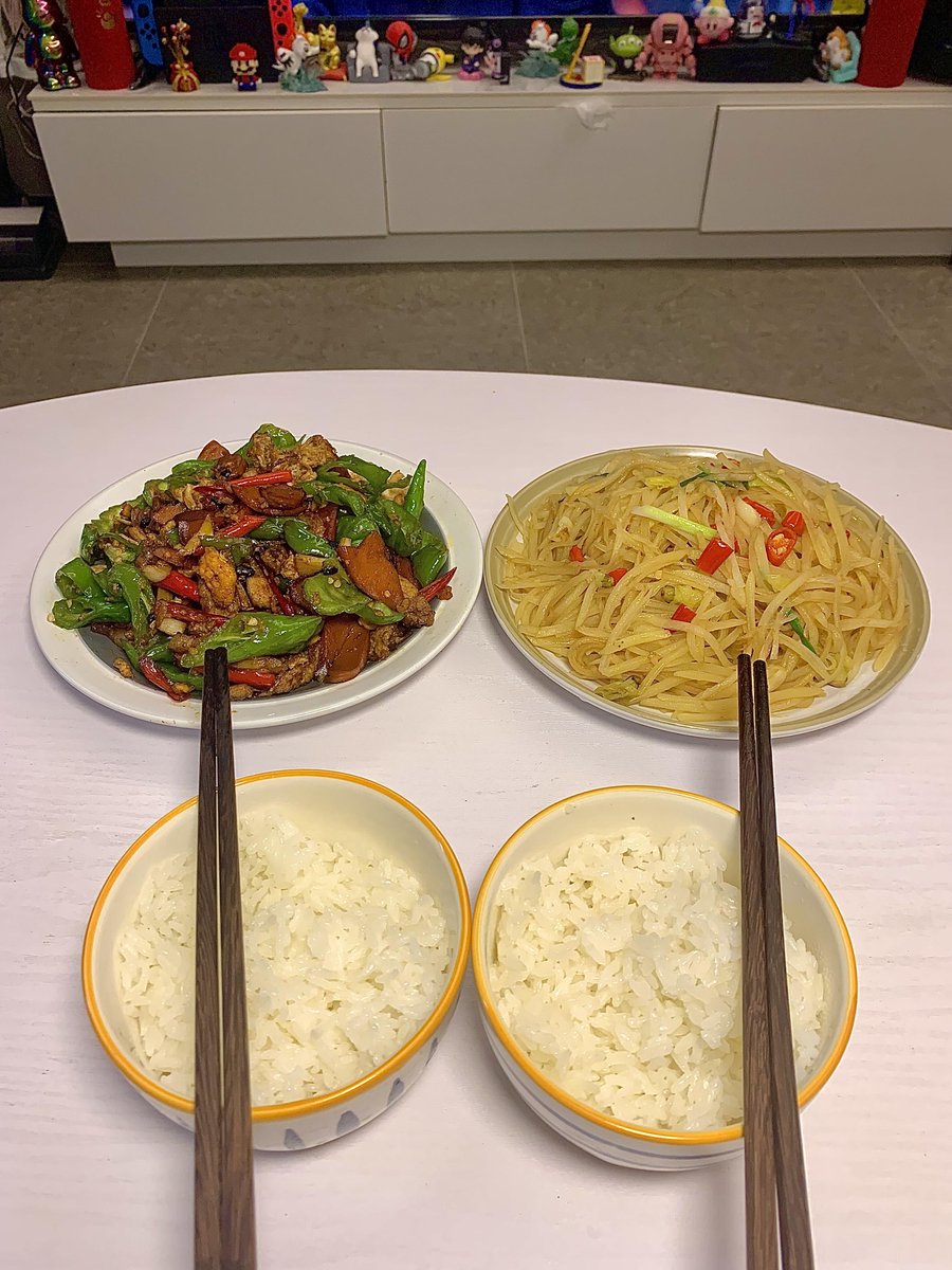 daisukemiyaki's tweet photo. From instant noodles every night to home-cooked meals with my partner—small changes make big days. https://t.co/Z9s2few3mJ