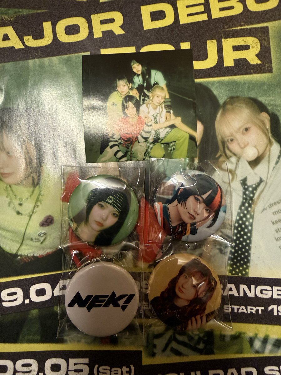 Supesan610's tweet photo. たしかにいい
ベリテンの写真めっちゃ良いね😍
めっちゃ楽しかった🤭
ベリテンライブはココちゃんに始まり
(ライブ前に偶然ご挨拶できた)
ココちゃんで終わった感じだった
(缶バッジゲット)
#NEKI #ニコニココちゃん #ネキ民 #ネキ界隈
#ネキミーム #拡散中 #FLiCK #よへ界隈
#MAGiCVoX #BINARY https://t.co/K42RPOmKvb