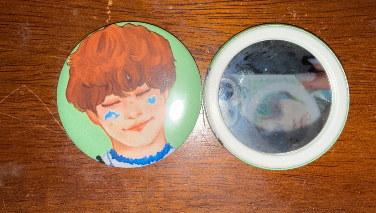 chenleforpres's tweet photo. NCT DREAM 10TH ANNIVERSARY PARTY: THE SWEET DREAM HOTEL FANMEETING FREEBIES
엔시티 드림 10주년 팬미팅 나눔

~ dates: 08/22-08/23
~ quantity: 150 per day
~ 2 pins + a sticker 
⭐️30 chenle's will get an additional mirror ⭐️
⭐️ 9 of each member will get an additional pin ⭐️ https://t.co/m5Toy2F6Wt
