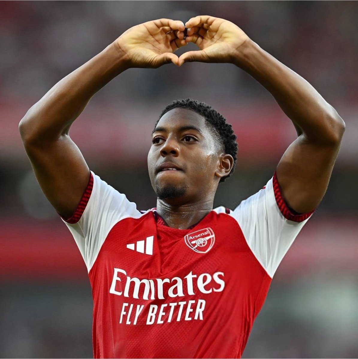 NosonArs's tweet photo. 🔴⚪️ Mikel Arteta: “Myles Lewis-Skelly STAYS. I am 100% sure” https://t.co/JbgFoVILNK