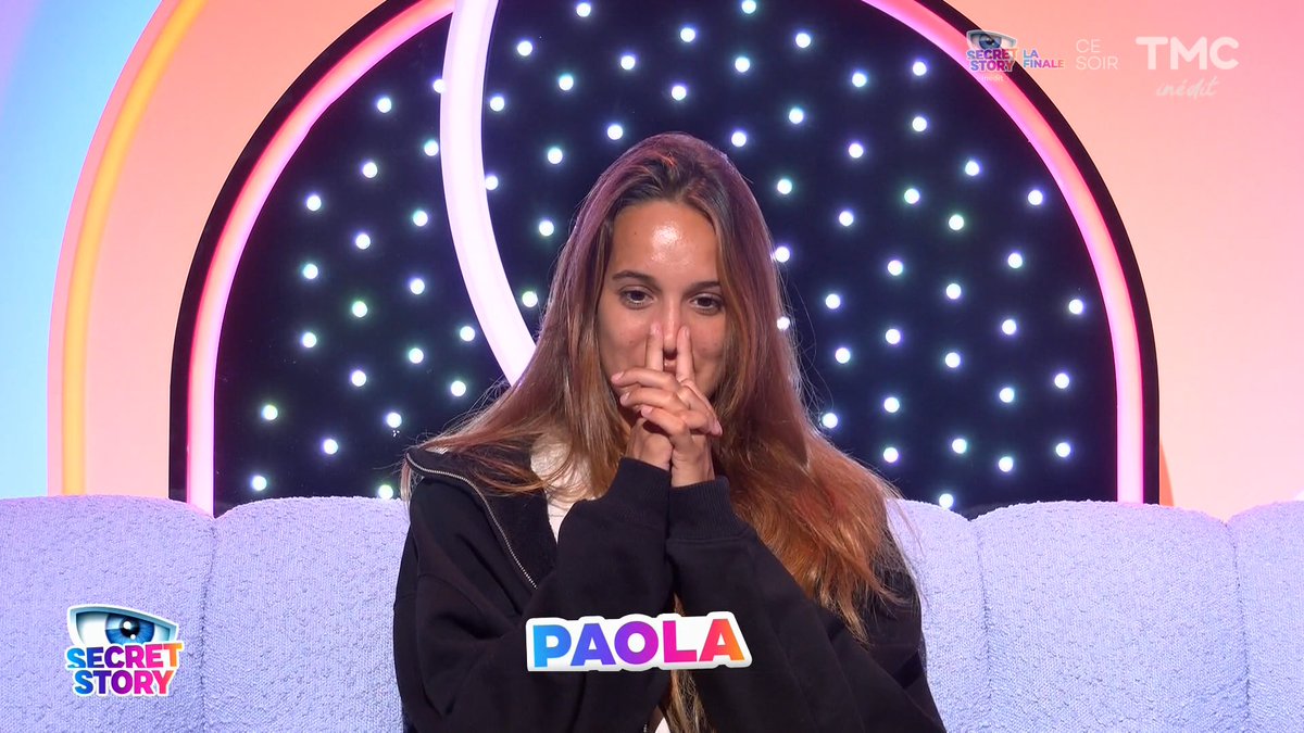 staracreact's tweet photo. Paola "je comprends pas Greta, elle est hypocrite à souhait" 🤣 #SecretStory https://t.co/FfYFoMzxfc