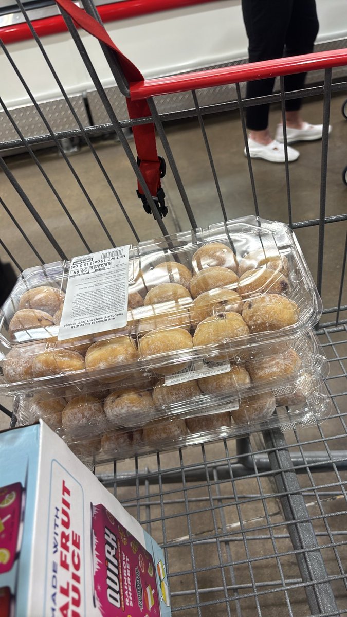 greencookies69's tweet photo. @_blackcolin never thought I’d see the day https://t.co/lb1tm8UrQK