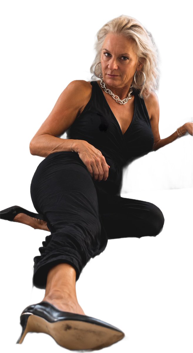 GenuineGilf's tweet photo. Being the "prim and proper" type my whole life, I didn't do a lot music or nightclubs...actually, none, other than the occasional Christian concert.

Now curious as I emerge from my sheltered maternal lifestyle, I'm headed to a classic rock concert this weekend in Jacksonville. 

What should I wear?

Little black dress, plunge neckline colored wrap mini-dress, black jumpsuit, or sequin mini-skirt with a sheet top (and a bra, at least until that inhibition diminishes!)?

https://t.co/z5n5tN9RxP

#MILF, #GILF, #Mature, #60+, #sexy, #adventurous, #curious, #glamorous, #flirtatious