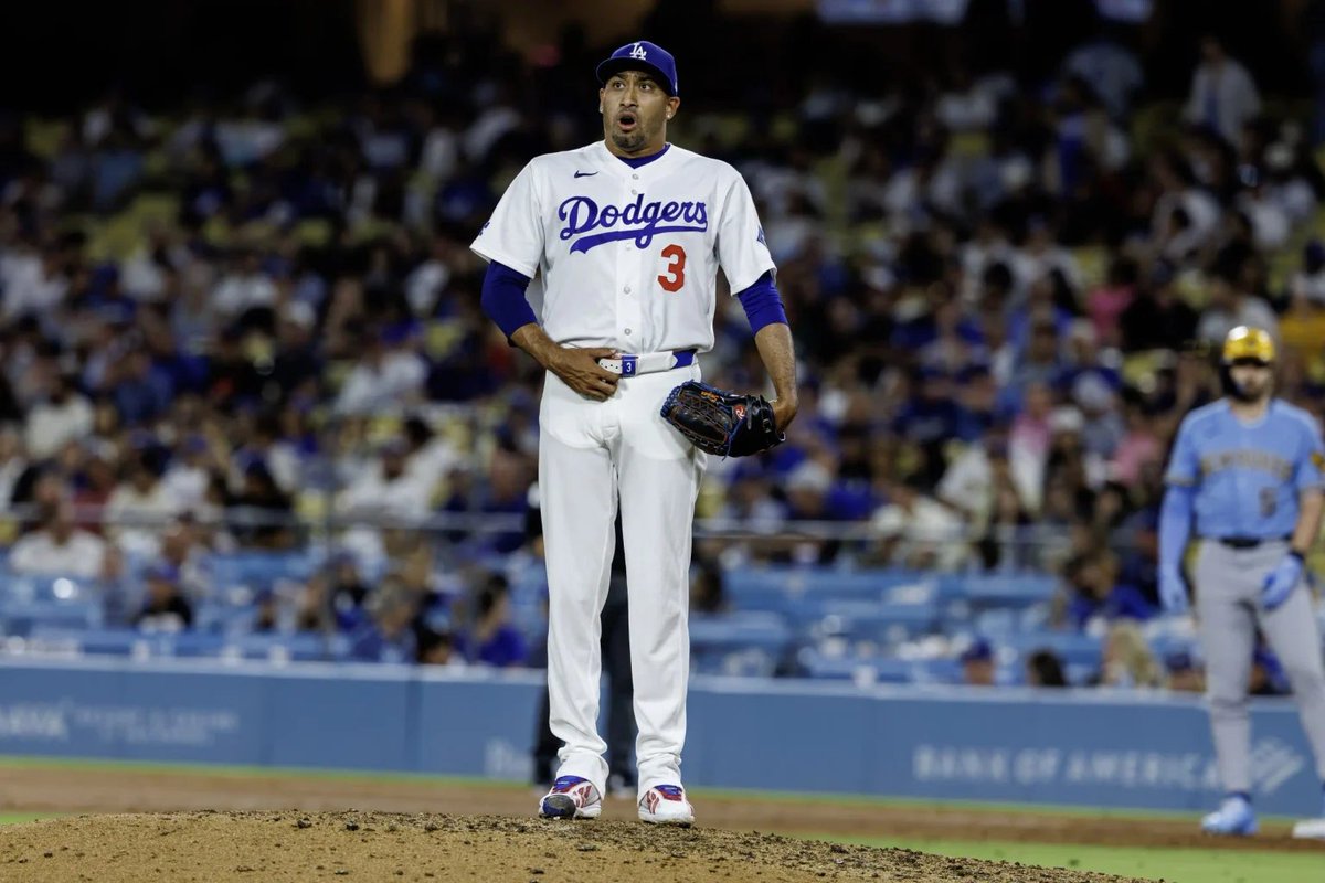 OdiseaD's tweet photo. EDWIN DÍAZ SUPERA LA RESONANCIA, SIN LESIÓN, SOLO ESTARÁ EN REPOSO. Tras los estudios se apagaron los focos de alarma Edwin no tiene una lesión, solo inflamación muscular, que cederå con reposo. @DodgersFans @OdiseaD @TheDodgersFans #dodgers #mlb
 https://t.co/qRvm665tCz https://t.co/bNLHn90Zuf