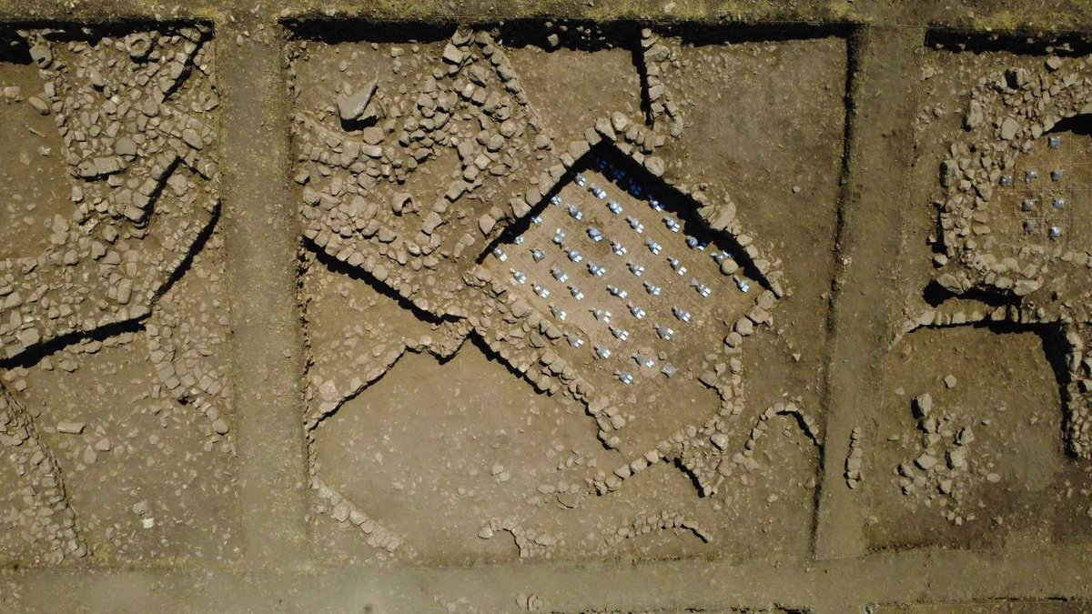 archaeologymag's tweet photo. Was Göbekli Tepe, the famed 11,000-year-old ritual site in Turkey, solely a place of worship for hunter-gatherers? Exciting new research suggests: No. Archaeologists have found several large buildings—and they may have been used as residences.

https://t.co/L5U9eH2n9S https://t.co/hzasxIV7OG