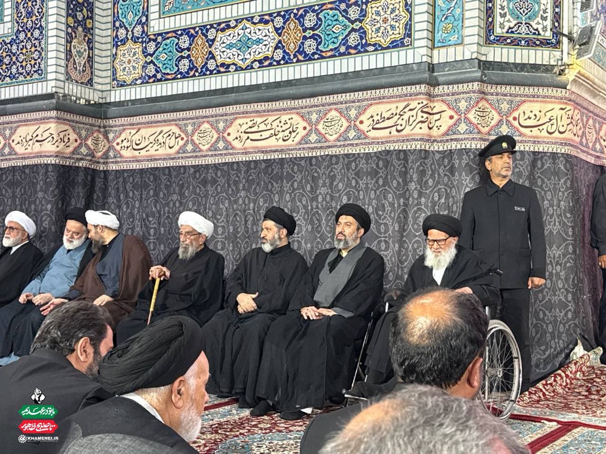 IrnaEnglish's tweet photo. The children of the martyr Ayatollah Khamenei attended the ceremony to mark the 40th day after the funeral of the martyr Leader, which took place at the holy shrine of Imam Reza (pbuh). https://t.co/wLClG03XdZ