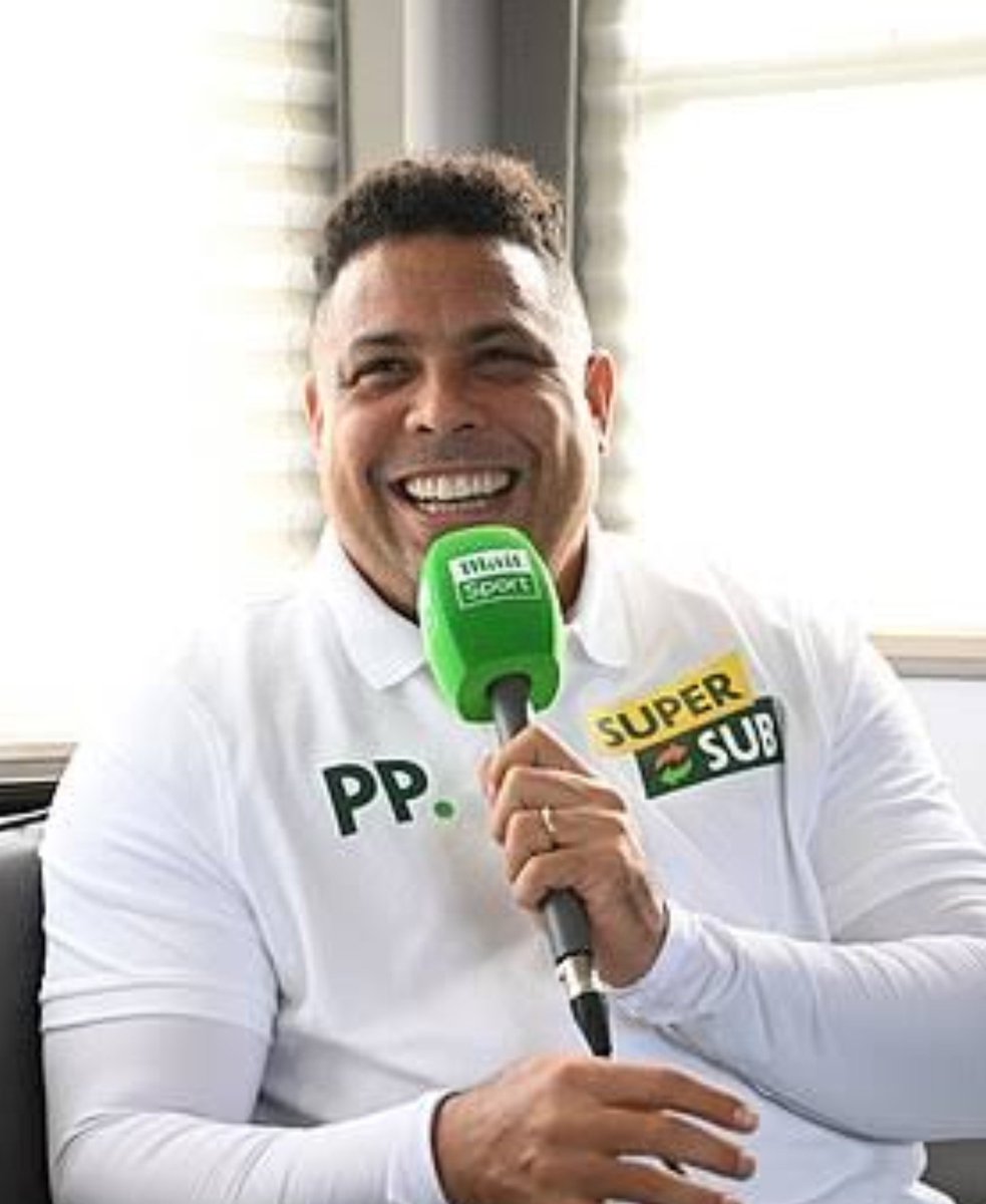 Sage_FCB's tweet photo. 🚨 Ronaldo Nazario on Ronaldinho coming out of retirement to sign for Italian Serie C side Ravenna:

🗣“Honestly, when Ronaldinho told me about it, I was shocked. I was surprised, everything came at once. 

I even asked him, ‘Are you crazy?’ Because it’s not something you expect to hear from Ronaldinho after all these years.

But he told me he had thought about it many times and that he really missed football. He was even joking that if he found his form again, maybe he could play in the next World Cup with Brazil and bring the trophy home. That’s Ronaldinho. He always dreams big.

I asked him what was motivating him, and he told me he wanted to play again because he missed the game. He also mentioned players like Messi, Cristiano Ronaldo and some of the older players who are still playing at a high level.

But what really stayed with me was what he said about the new generation. He wants young players to see how we played football in our time,with freedom, creativity and joy.

He feels football has become too robotic nowadays, and I understand what he means. Football was different when we played.

For me, I’m just happy that he’s doing what makes him happy. If Ronaldinho wants to play again, I’ll always support him.”