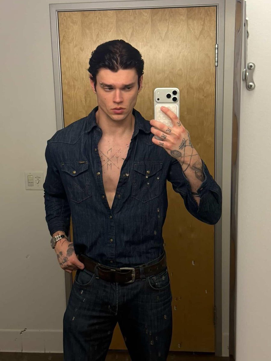 ravensectorx's tweet photo. save a horse ride a cowboy ( ships only ) https://t.co/Gv47Rx1g7M
