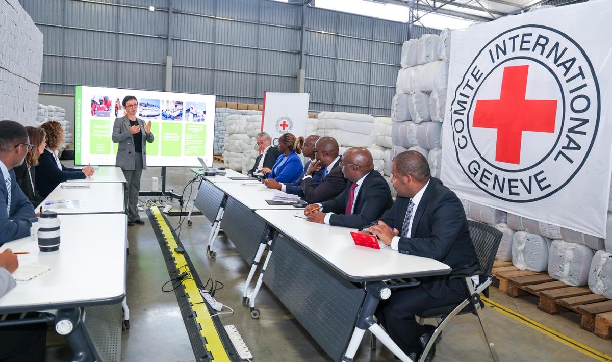 SingoeiAKorir's tweet photo. Today, I had the opportunity to visit the International Committee of the Red Cross (ICRC) Logistics Centre as well as its premises at the  Nairobi Gate Industrial Park, where I held a productive meeting with Ms. Marie Debeau, Regional Head of Delegation, and the ICRC team.

Our discussions focused on the ICRC’s critical humanitarian role and it's contribution to peace building, protection of vulnerable communities, advancement of international humanitarian law and efforts towards rebuilding societies affected by conflict and crisis. 

I commended the ICRC for its significant humanitarian work across the region, particularly in Somalia, South Sudan, Sudan and the Democratic Republic of the Congo (DRC), among others.

Further, I reaffirmed Kenya’s commitment to strengthening cooperation with the ICRC in advancing its mandate. 

ICRC’s largest logistics centre in Nairobi spotlights Kenya’s  strategic position as a key humanitarian hub, facilitating the timely delivery of assistance regionally and globally. This partnership demonstrates Kenya’s continued commitment to humanitarian action and  international cooperation. @ForeignOfficeKE @ICRC_Africa