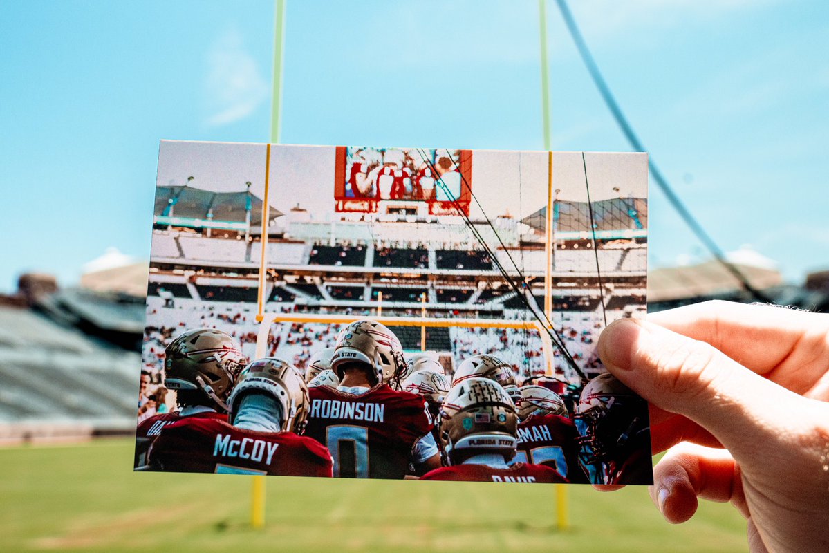 FSUFootball's tweet photo. Another day closer…

#NoleFamily https://t.co/gorW6P3YcX