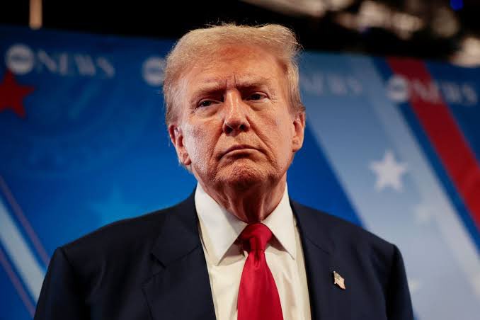 ML3democrats's tweet photo. Donald Trump drove the U.S. economy into bankruptcy. He did the same thing he had done with his own companies. https://t.co/JuIbpyEQxc