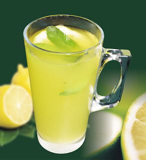 weekley's tweet photo. Today is #NationalLemonadeDay, celebrating the historic debut of lemonade vendors in Paris on August 20, 1630. #INorOUT on #HOTLINE at 5:25. https://t.co/uXewsqp236