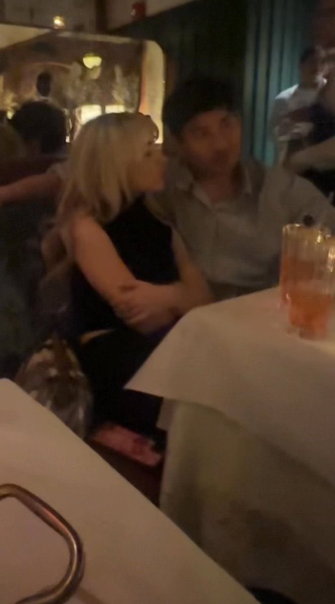 Ayo__musco's tweet photo. Sabrina Carpenter and her ex-boyfriend Barry Keoghan were reportedly spotted having dinner together last night, nearly two years after their split.

When asked if they were getting back together, Sabrina said:

“I couldn’t do without him. Ever since we broke up, I’ve only been eating once a day, and I’ve been celibate ever since. So I had no choice but to text him back.”