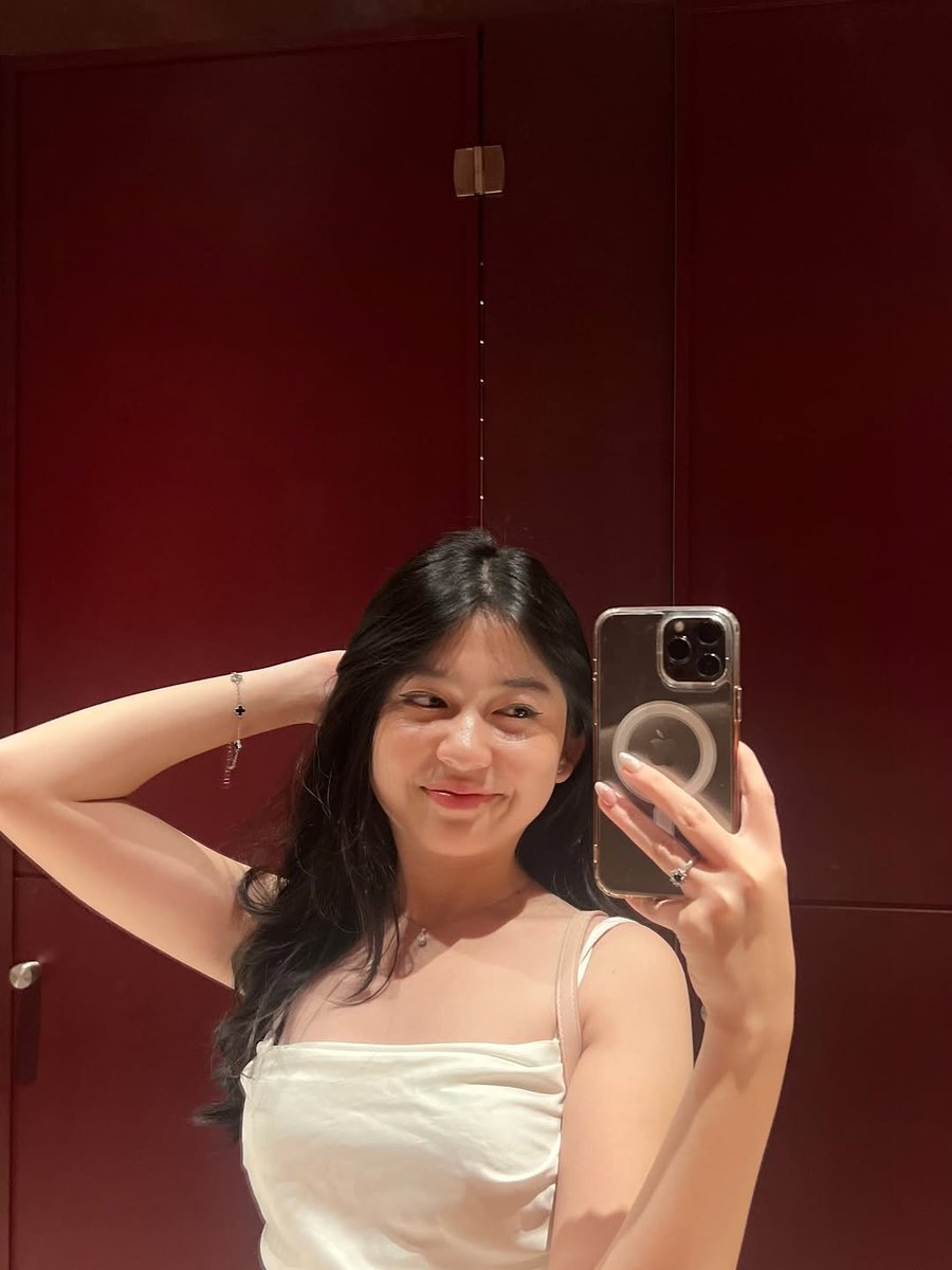 _pu3duveozo's tweet photo. Hai avail sekarang ya 🦋
Hub yang ada di bio 📞

#bosemarang #openbosemarang #availsemarang https://t.co/dzDNclrpaP