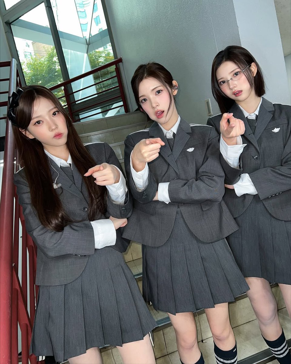 oksisii_'s tweet photo. 보고싶음 이 런 라 방 https://t.co/5ksGNHPvFq