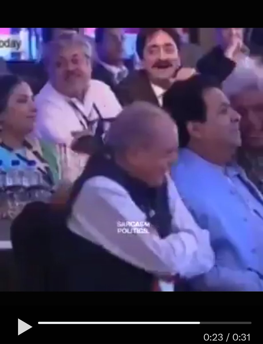 Torturgal's tweet photo. Rajiv Shukla bilkul nhi hasa https://t.co/nl3KdGG4Hn