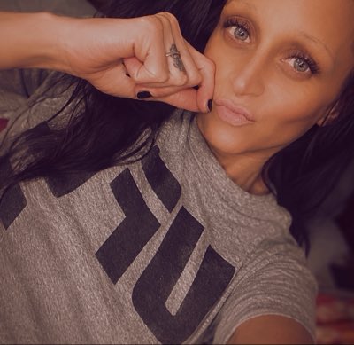 Velvet_Vixen4's tweet photo. #NewProfilePic https://t.co/BrlDFid28H