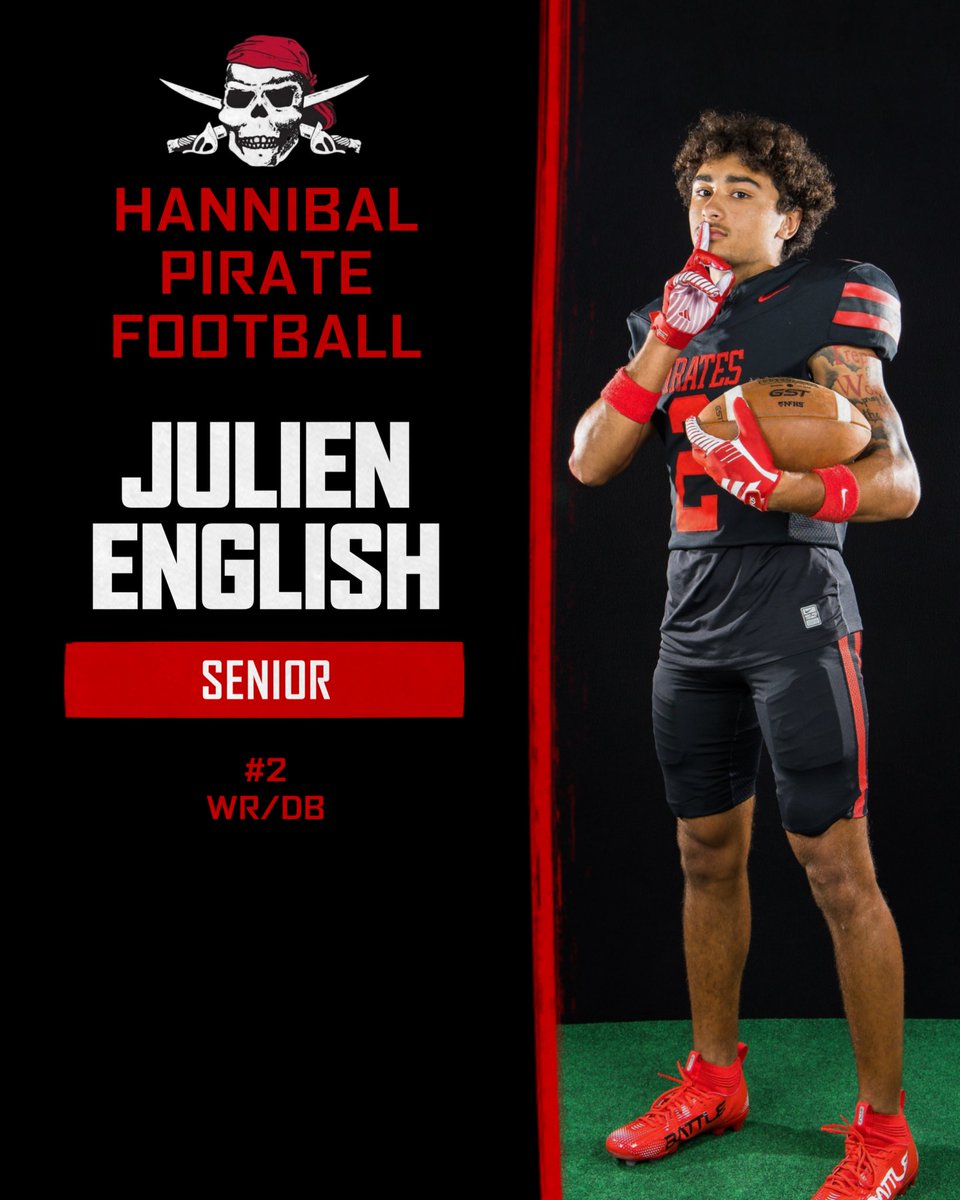 HannibalFootbal's tweet photo. Hannibal Pirate Football Seniors https://t.co/b06dX5MpzW
