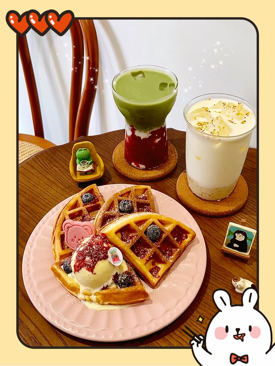 SunilDa43451016's tweet photo. Sunny afternoon snack: homemade matcha latte with a flaky butter croissant. Warm, sweet, and absolutely perfect.， https://t.co/NEBPmPoIFP