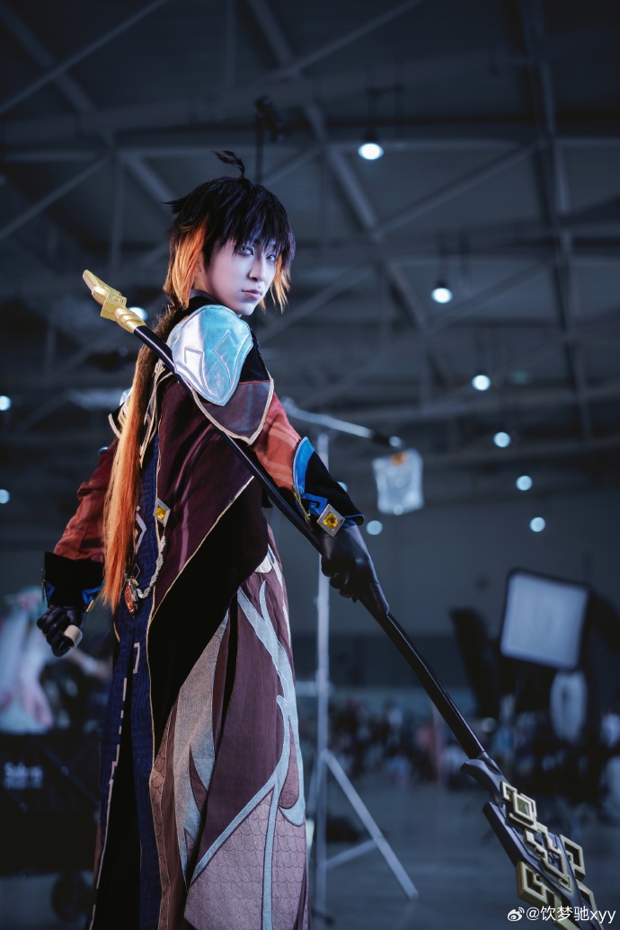 Bza06085971's tweet photo. Just survived an epic anime con day—met my favorite seiyuu, scored exclusive merch, and my phone died mid-cosplay pic! Total 10/10 chaos I’d repeat in a heartbeat https://t.co/CHi8B7GM9c