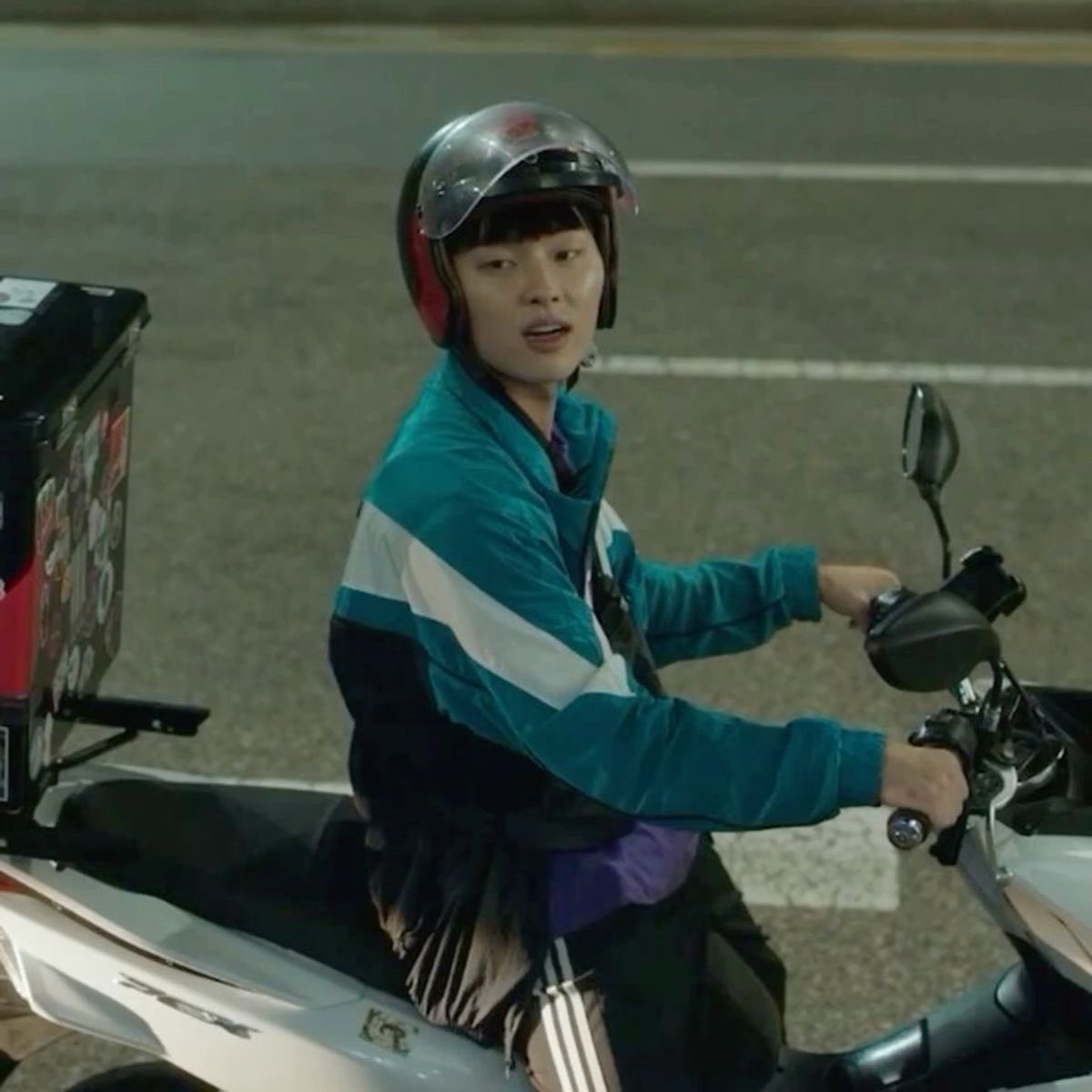 jxch1nom's tweet photo. 어머니 상동호수공원 어디로가요?
오케이 감사드리고
달달달달달달 https://t.co/EnTr2HjWkY