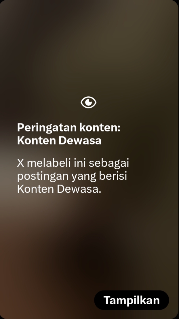 MariaIn25367900's tweet photo. Abg surabaya rela layani om-om demi iphone