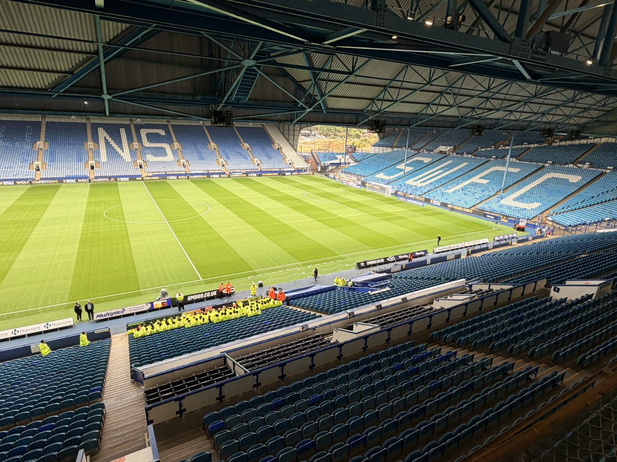 robstaton's tweet photo. A *lot* of work has taken place here over the last few days. Sheffield Wednesday a very different place from the last league game at Hillsborough. Big one tonight vs Bradford in front of a big crowd #SWFC https://t.co/NvgUNiBfUL