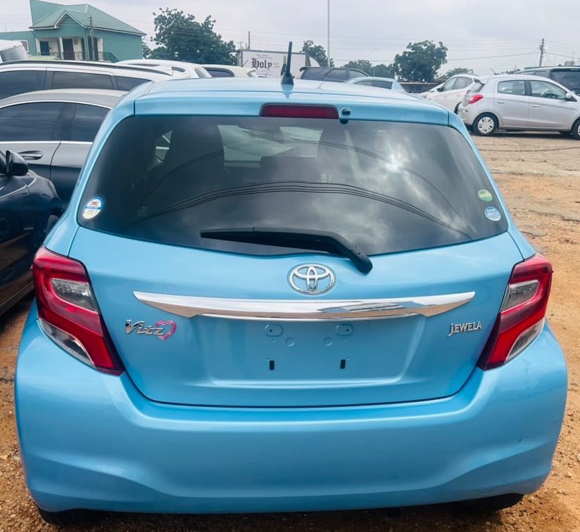 02100_Az's tweet photo. 🚗Toyota Vitz 2016 Model
🔑Push Start
🇬🇭Nationwide Delivery
🏷️ GHc 112,000
🤝Fairly Negotiable

📲Whatsapp / call -  +233 20 667 9514 https://t.co/lr1VRogdqQ