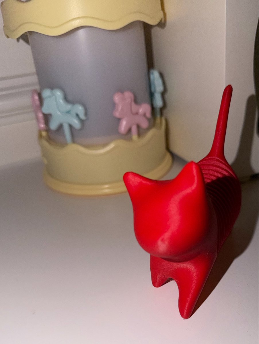GenZcryptoAI's tweet photo. The printed model turned out extremely smooth and flexible! 🤩The clever design and stretchy spring joints are so much fun. Thank you the author for sharing such an amazing model!🥳✨
 https://t.co/vNs1IeRDHa https://t.co/xPmJmwdbiK