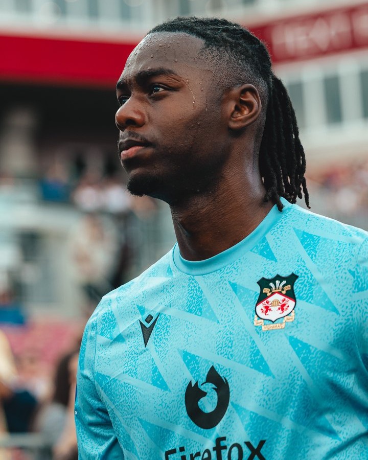 Wrexham_AFC's tweet photo. We can confirm that Arthur Okonkwo has joined fellow EFL Championship side Charlton Athletic on a season-long loan.

🔴⚪️ #WxmAFC