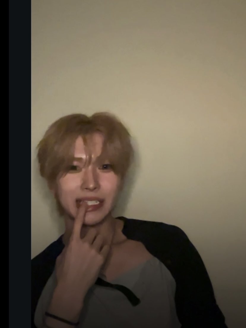 mnimimn's tweet photo. 🤭<< https://t.co/gpvHFJHHql