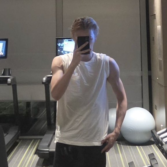 winterindexx's tweet photo. ช้าง ช้าง ช้าง ก่านกล้วย https://t.co/G5ymj4uMC8