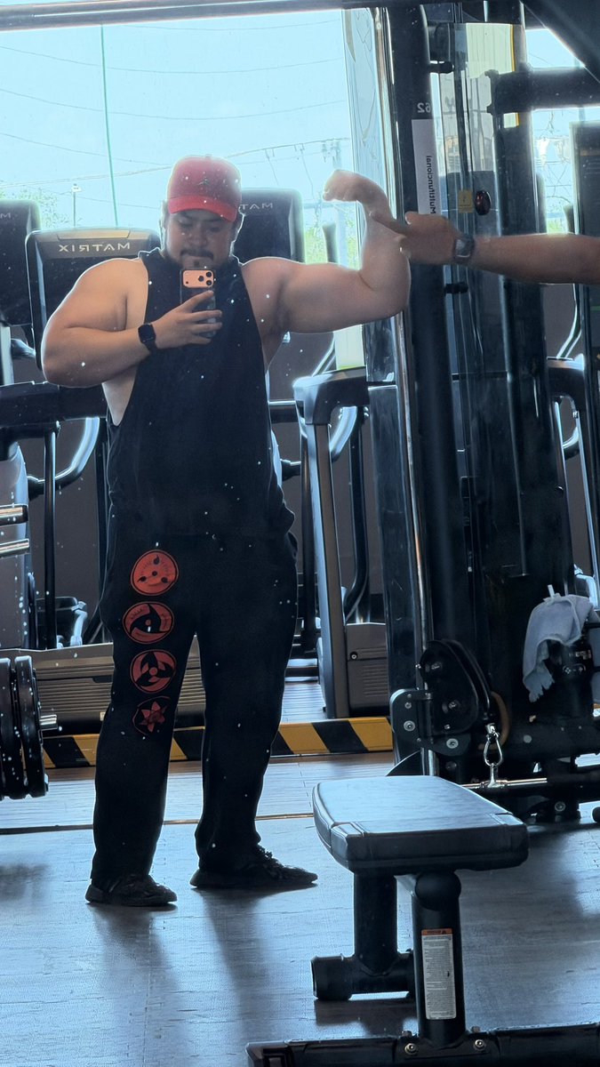 DRED1090's tweet photo. Hi good morning 

Post work out I get horny.🥵 https://t.co/n5vX5PQmcb
