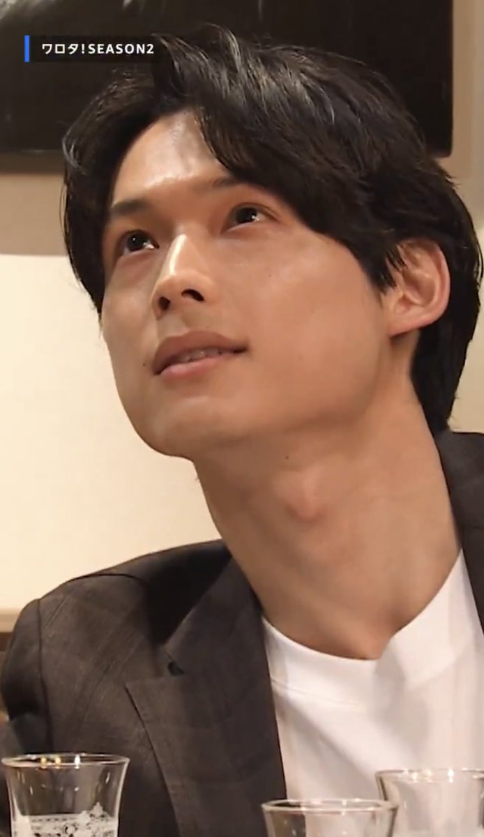 itsmemytime29's tweet photo. 純度100％のモテ男 完全無欠のイケメン御曹司（※ただし若干特殊性癖？）を演じる松村北斗さん、顔の良さを遺憾なく本当にこれでもかというほど発揮しており、おしまい おしまいですよもう たすけてください それかいっそころしてください https://t.co/j3M76e1Tsa
