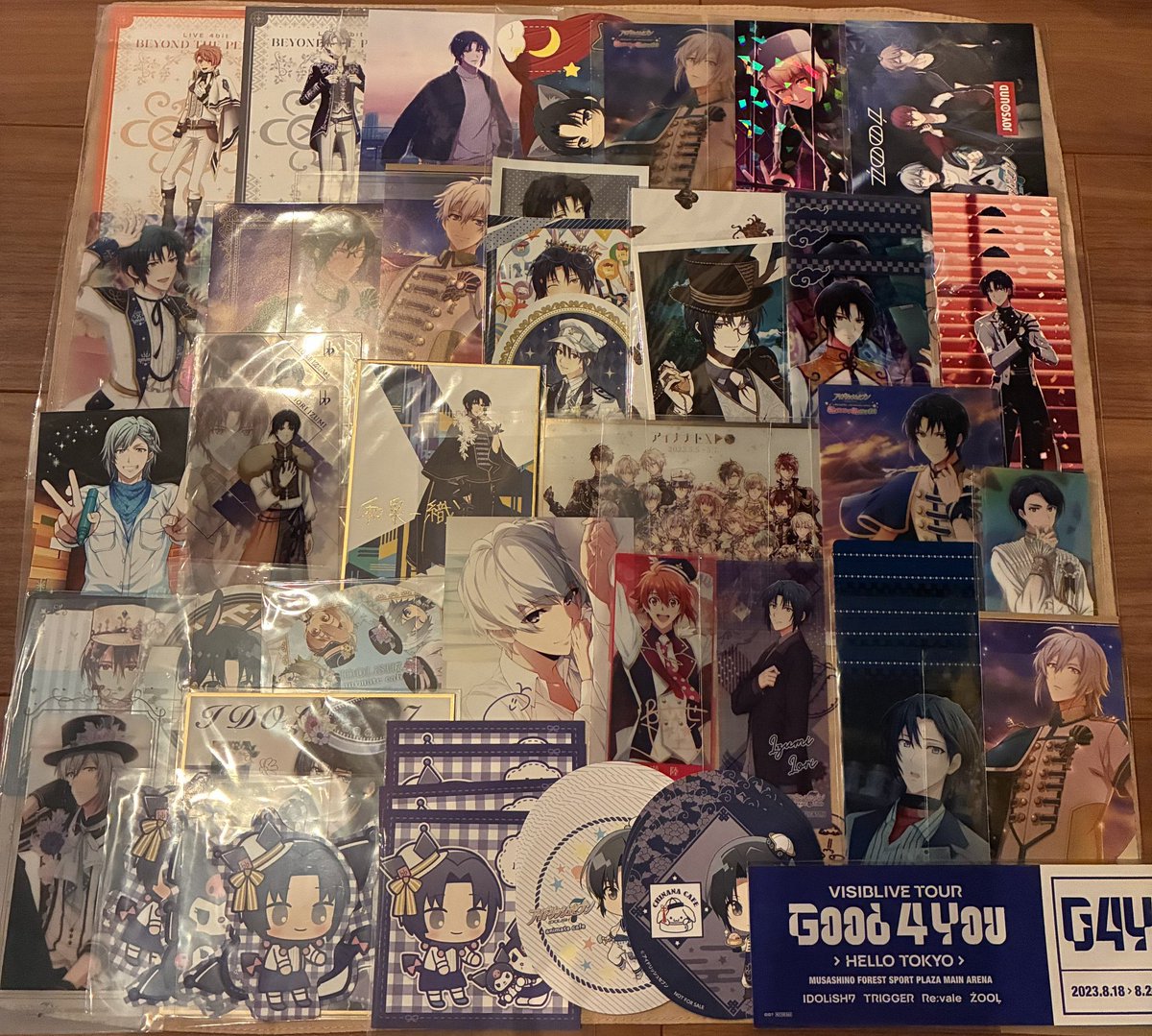 I7Mymn's tweet photo. 【譲渡】アイドリッシュセブン アイナナ グッズ

譲 → 画像のもの
（一織、大和、三月、環、壮五、ナギ、楽、天、龍之介、百、巳波、万里）

求 → 金額 ご相談にて(＋送料)

お気軽にお声掛けください！ https://t.co/QL85kGBgAG