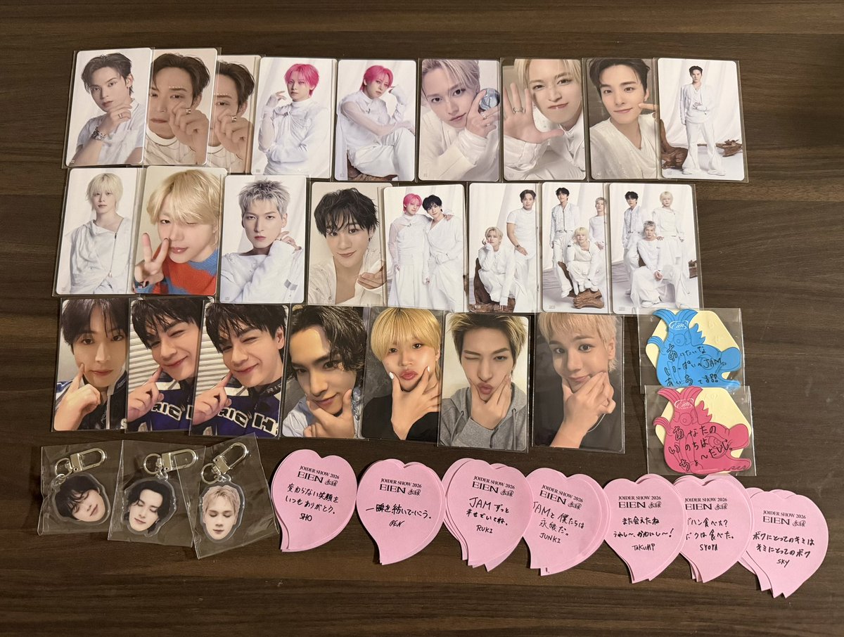 xyazj0's tweet photo. #JO1交換  #JO1買取  #新世界交換 https://t.co/gneLiWJUs5