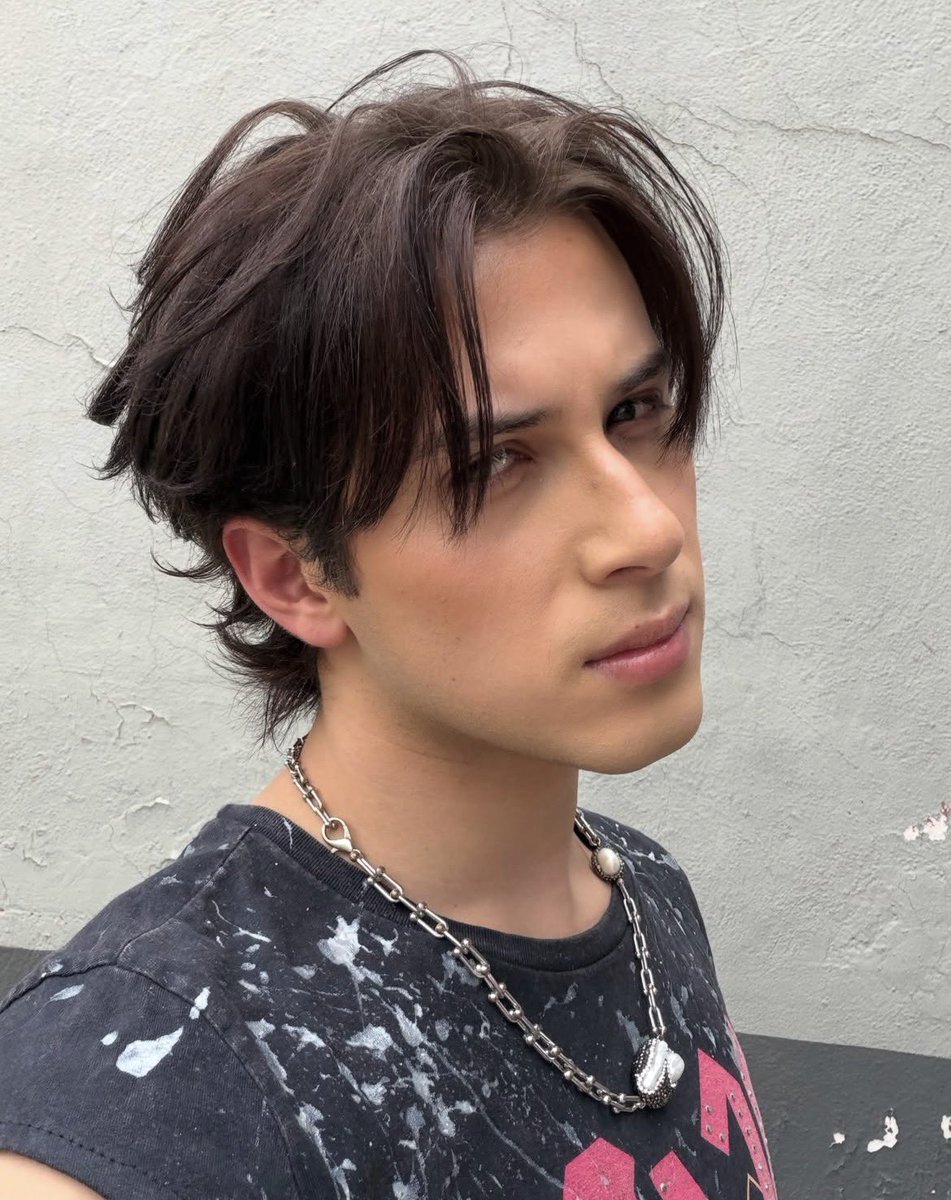 gusburga's tweet photo. Hola! Soy Gus!
Soy peruano-italiano 🇵🇪🇮🇹, hablo español, italiano, francés, inglés y japonés 🫣

Mis bias es Alejandro, y soy OT5!

Soy fan desde el final del reality casi!

 #integracionDUAL https://t.co/MZN8pSd5Ly