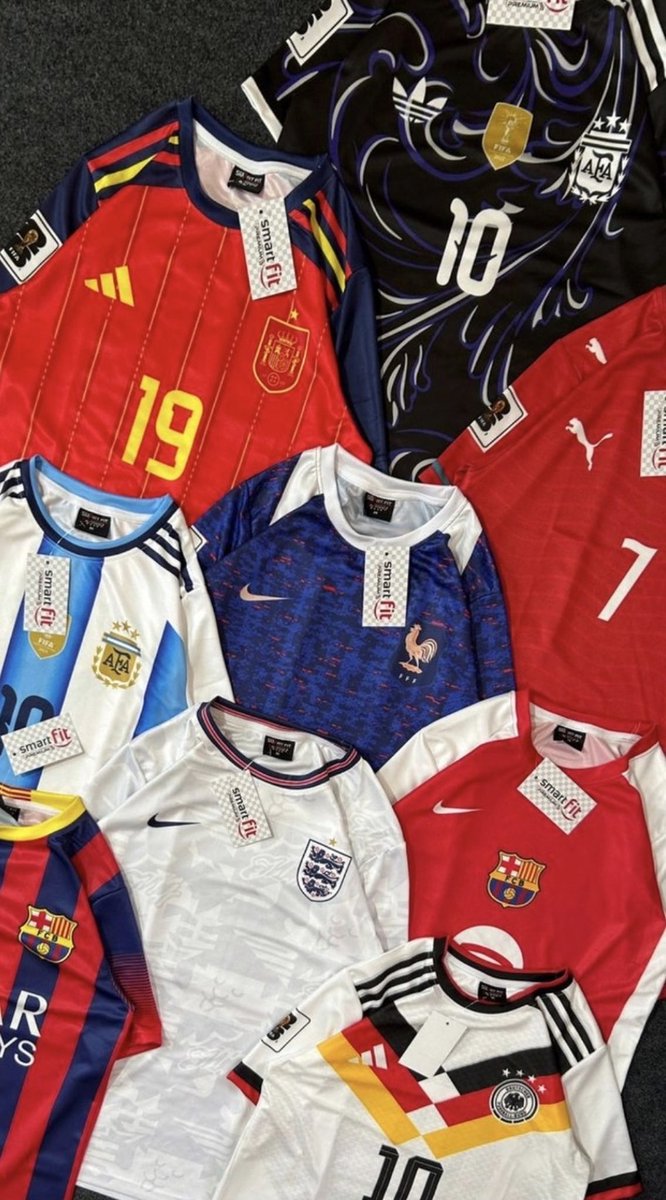 FRBlueMoon's tweet photo. 🎁 CONCOURS ⚽️🔥

10 maillots à gagner 😱

🏆 10 gagnants = 10 maillots au choix !
Chaque gagnant pourra choisir le maillot de son choix 🔥

Pour participer :
🔁 ❤️ RT+FAV ce post
✅ Follow @kikefoot_ + @FRBlueMoon 
👥 Tague 2 amis

📅 Du 20 au 30 août 2026

Bonne chance à tous 🔥