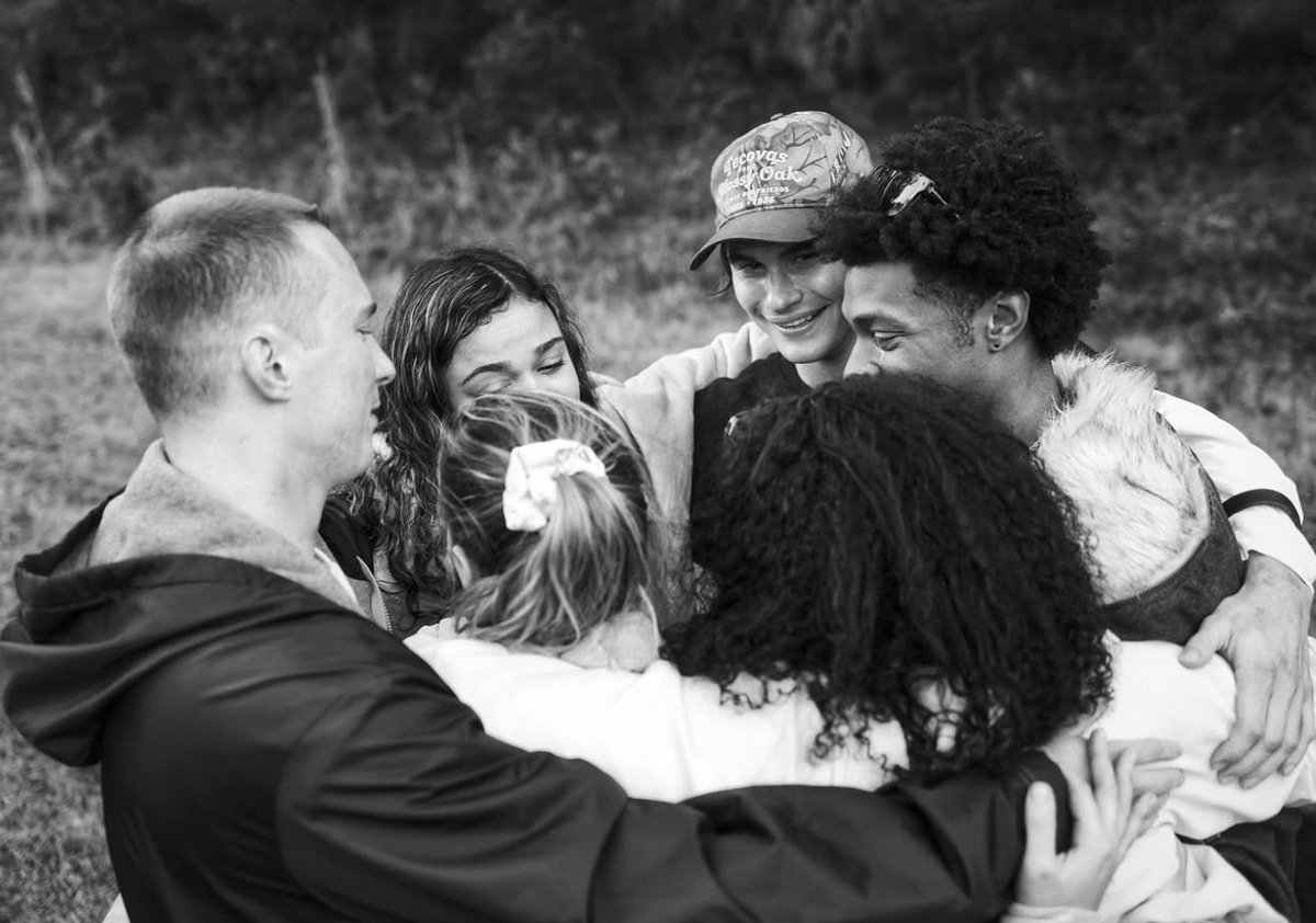 m4risafilms's tweet photo. my family until the end of time. https://t.co/EREhWIYjjz