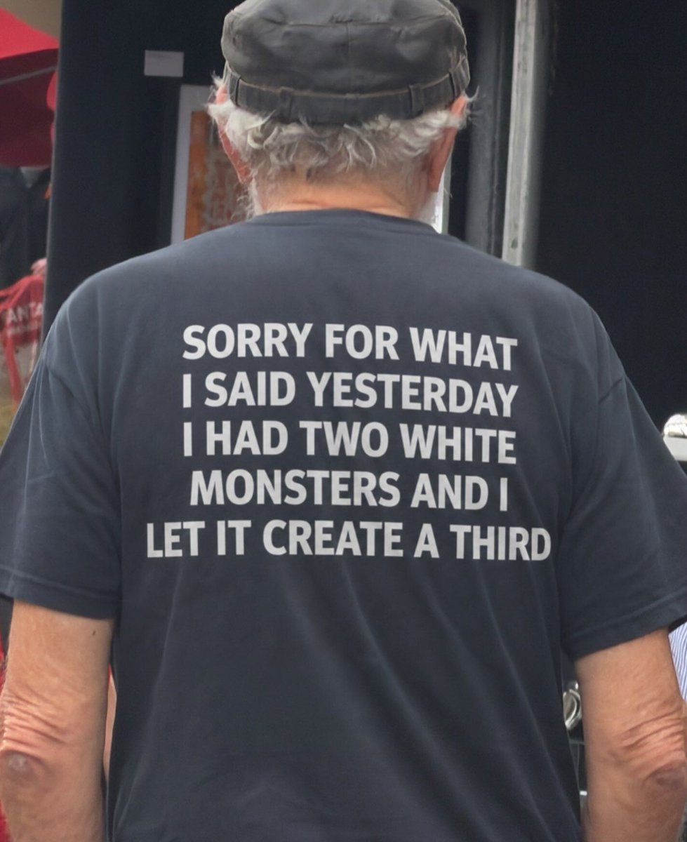 shirtsthtgohard's tweet photo. https://t.co/sxCmecMfM1