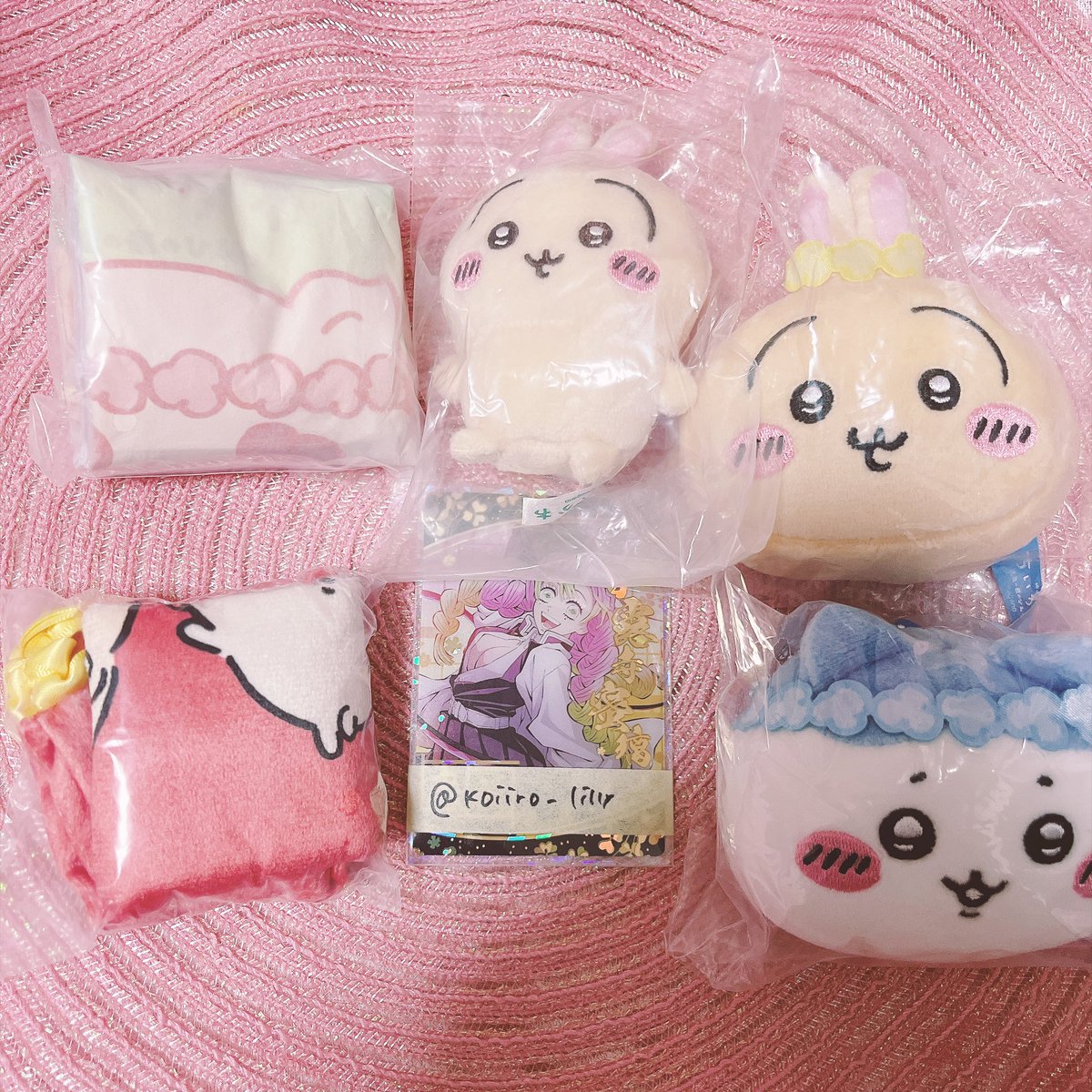 koiiro_lilly's tweet photo. 【交換】ちいかわ　巾着　マスコット等

譲：シーサー、くりまんじゅう、うさぎ、ハチワレ
求：
トート：むすびなおし
おすわりぬいぐるみ2：ラッコ>古本屋
クリップぬいぐるみ2：ラッコ>古本屋

※金額が同一のため同種との交換じゃなくて大丈夫です。

新宿手渡し優先
お気軽にお声掛けください🙇‍♀️ https://t.co/MCF1qYdGd3