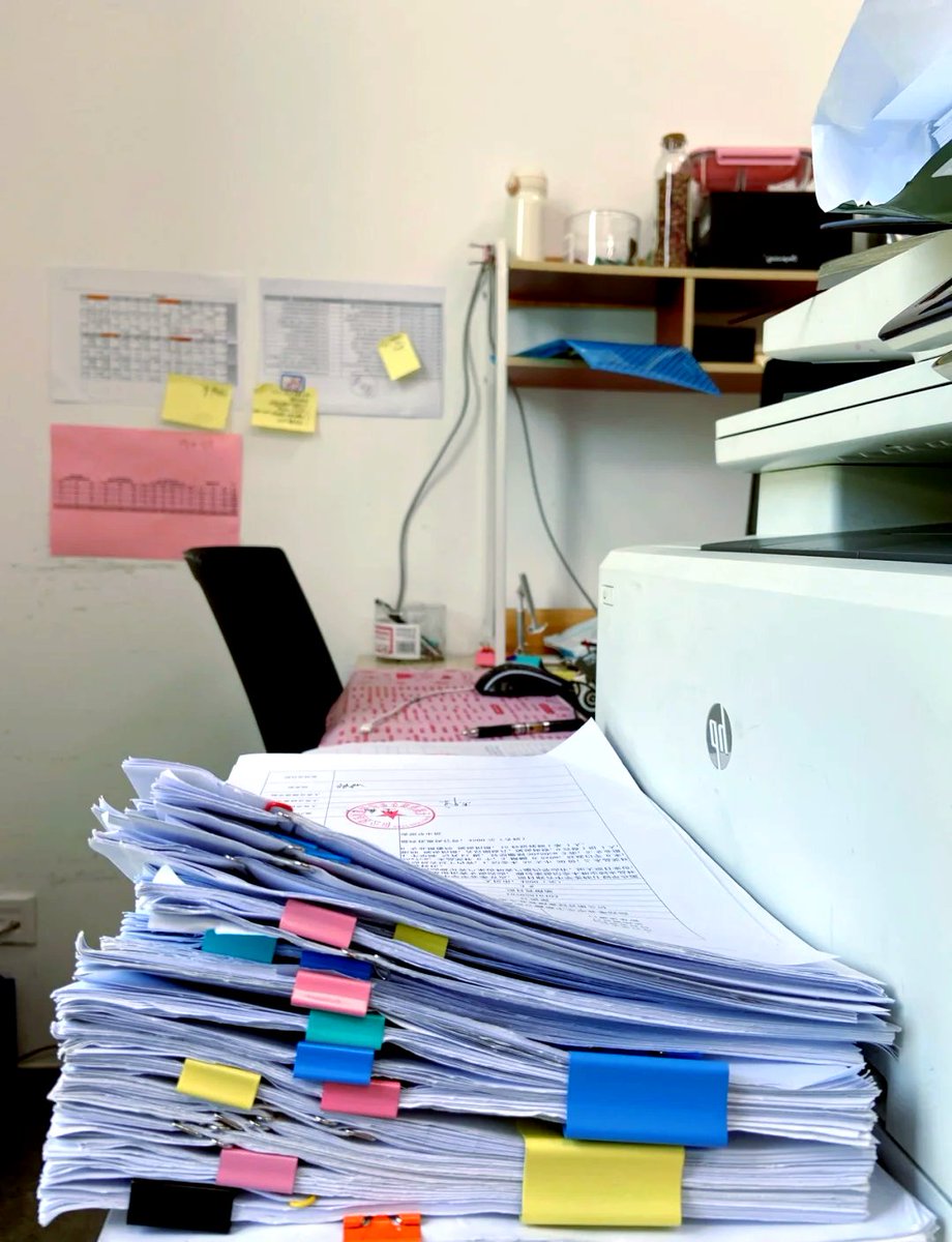 arvaldivia5's tweet photo. My intern tried to "optimize" the office printer setting last week and now we print everything in A6 size… including our quarterly report. Paper saved, chaos gained https://t.co/tVysePT4zt
