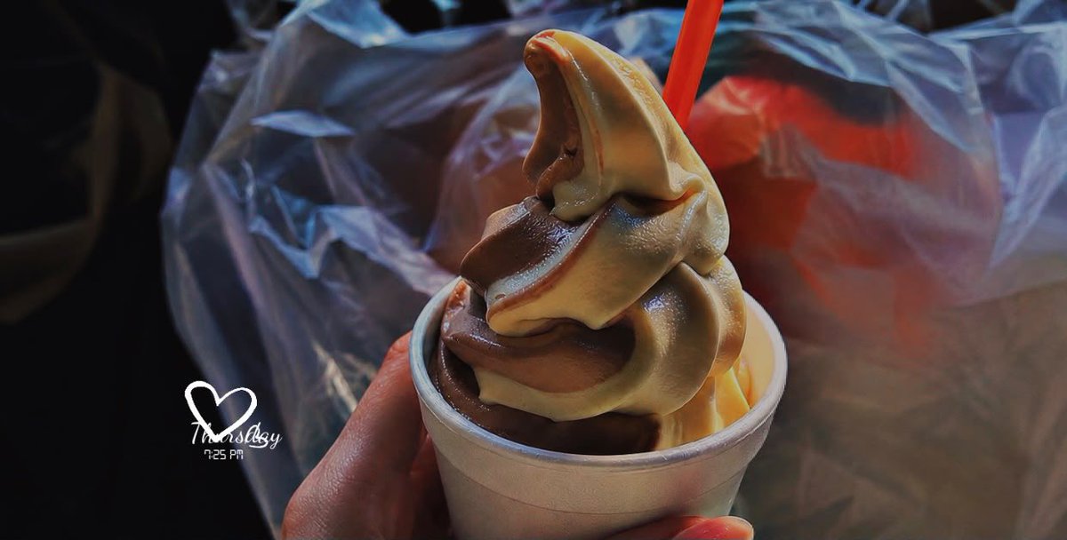 sara_10a_'s tweet photo. مساء الخيرات يا جميلين 🤎🍦. https://t.co/Tz2YLM0VMP